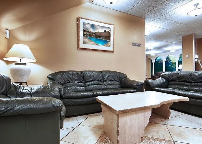Magnuson Grand North Hotel 3*