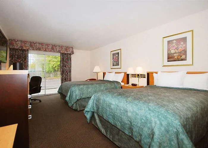 Magnuson Grand North Hotel
