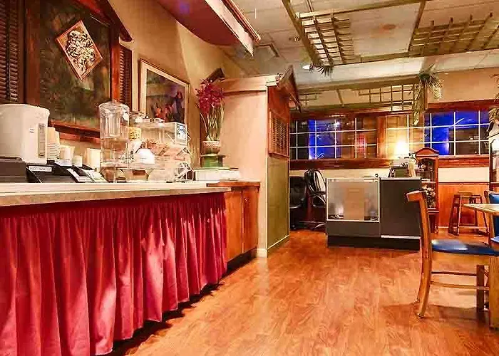 Hotel Magnuson Grand North 3*