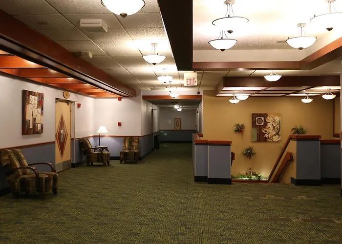 Magnuson Grand North Hotel